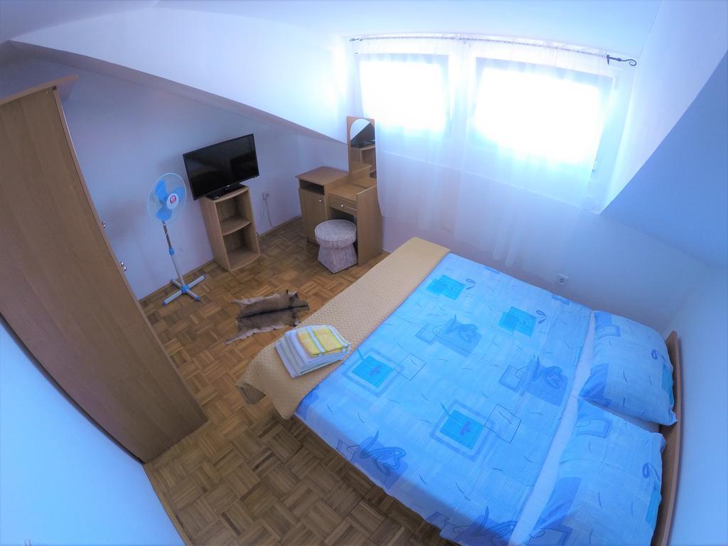 Orange City Apartment'S Repic Biograd Na Moru Exterior photo